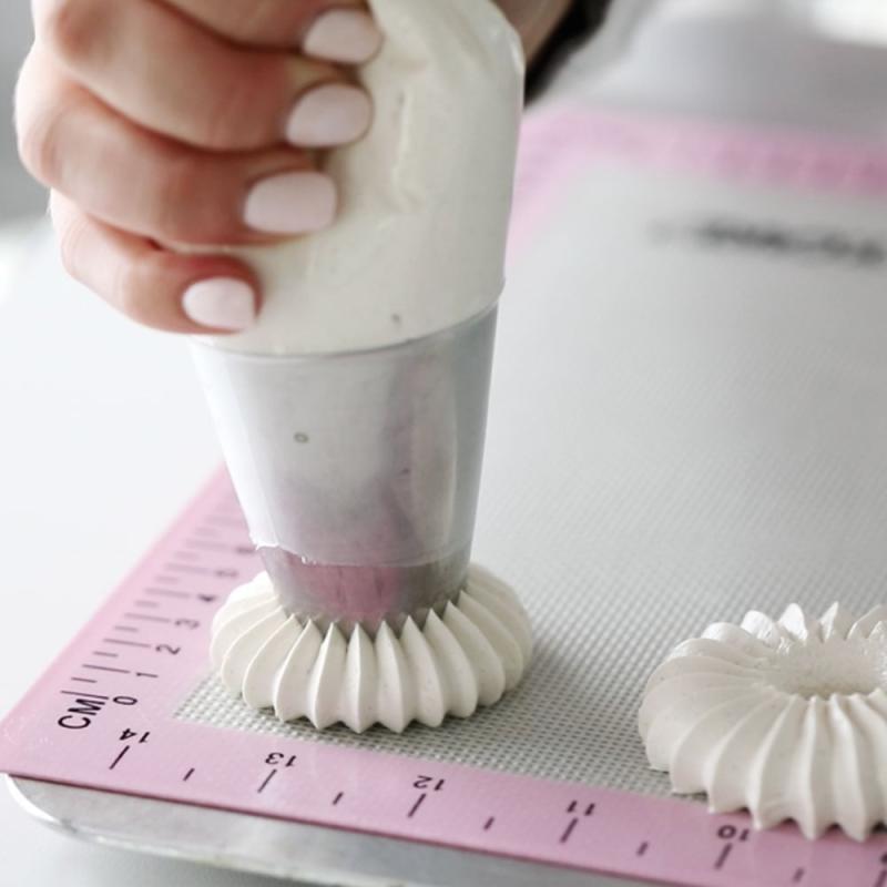 no-796-extra-large-sultan-premium-piping-nozzle-for-sultane-style-meringues-p4193-18685_image.jpg