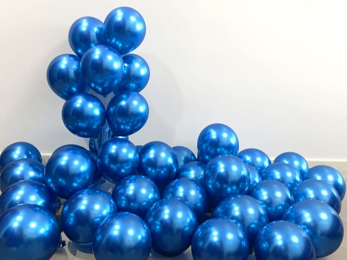 Balony urodzinowe metaliczne niebieskie 30cm 100szt-209982461ee2c267050b69a74cca87eb
