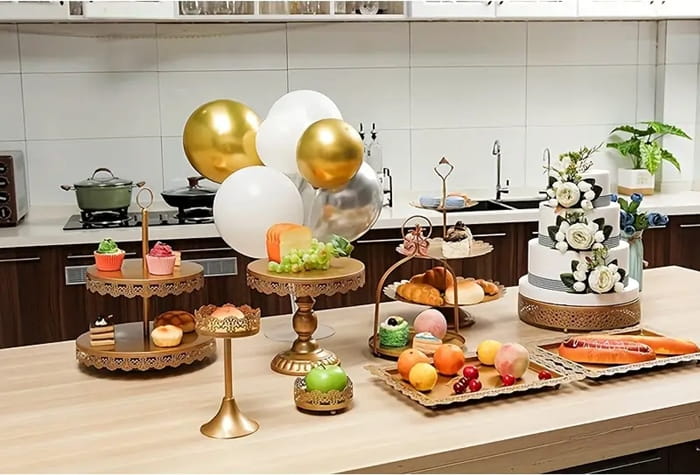 Zestaw 9 pater złotych na słodki stół ciasto muffiny tort patera-ae24e23ff5f00665d38ec78c12ea47ad