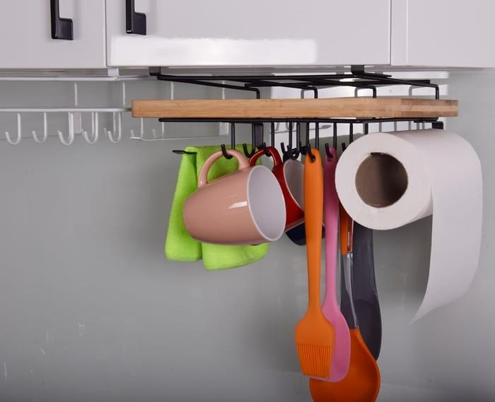 Uchwyt półka podwieszana pod półkę szafkę  na deskę do krojenia ręczniki kubki organizer CZARNY 2-88c9f9606421bf8d02ce1ab1d62536af